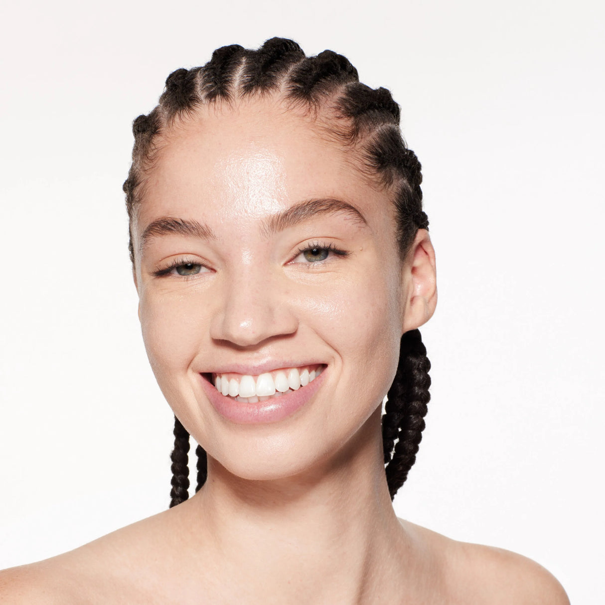 Revitalessence Skin Glow Foundation-Shiseido