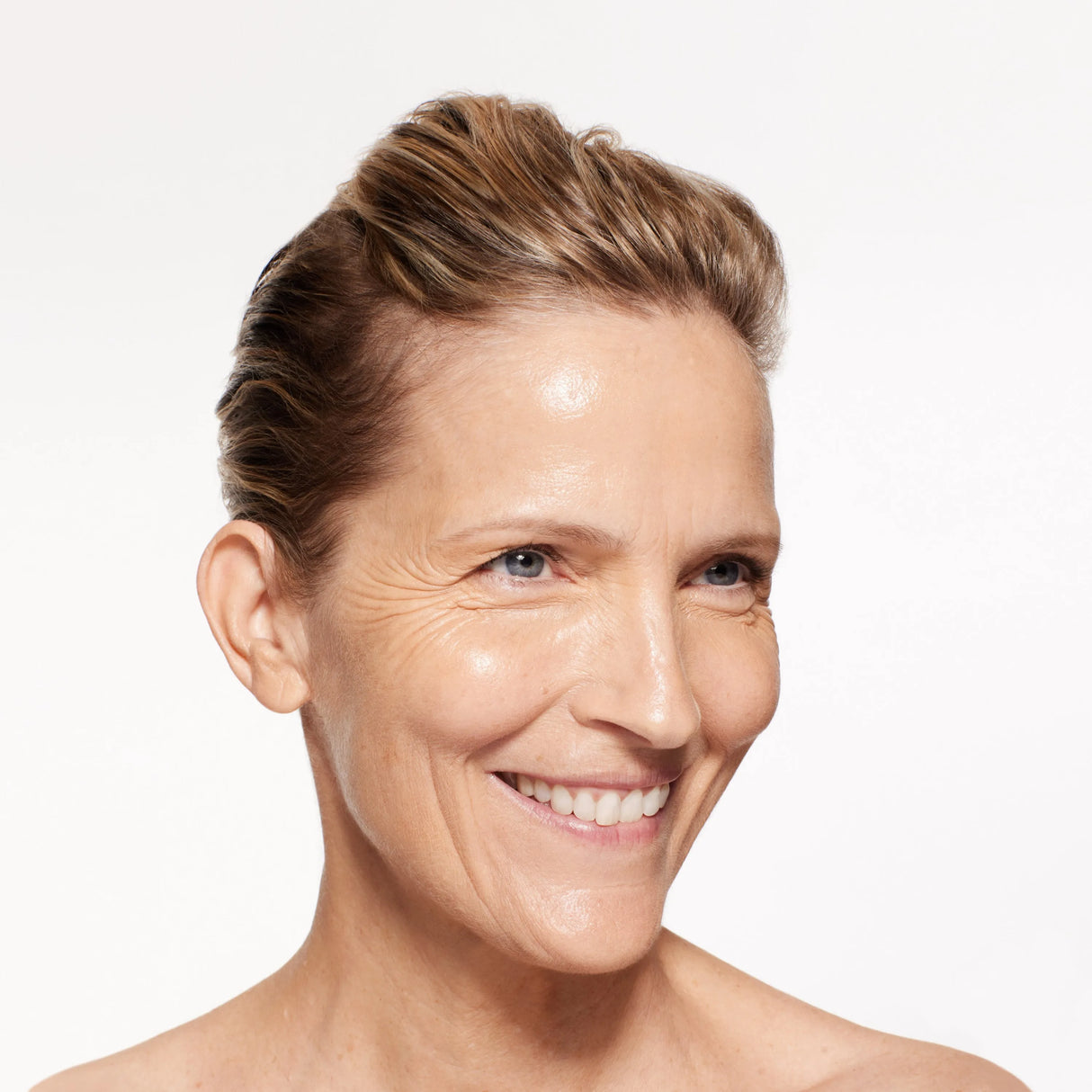 Revitalessence Skin Glow Foundation-Shiseido