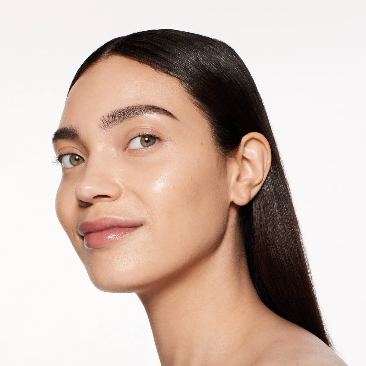 Revitalessence Skin Glow Foundation-Shiseido