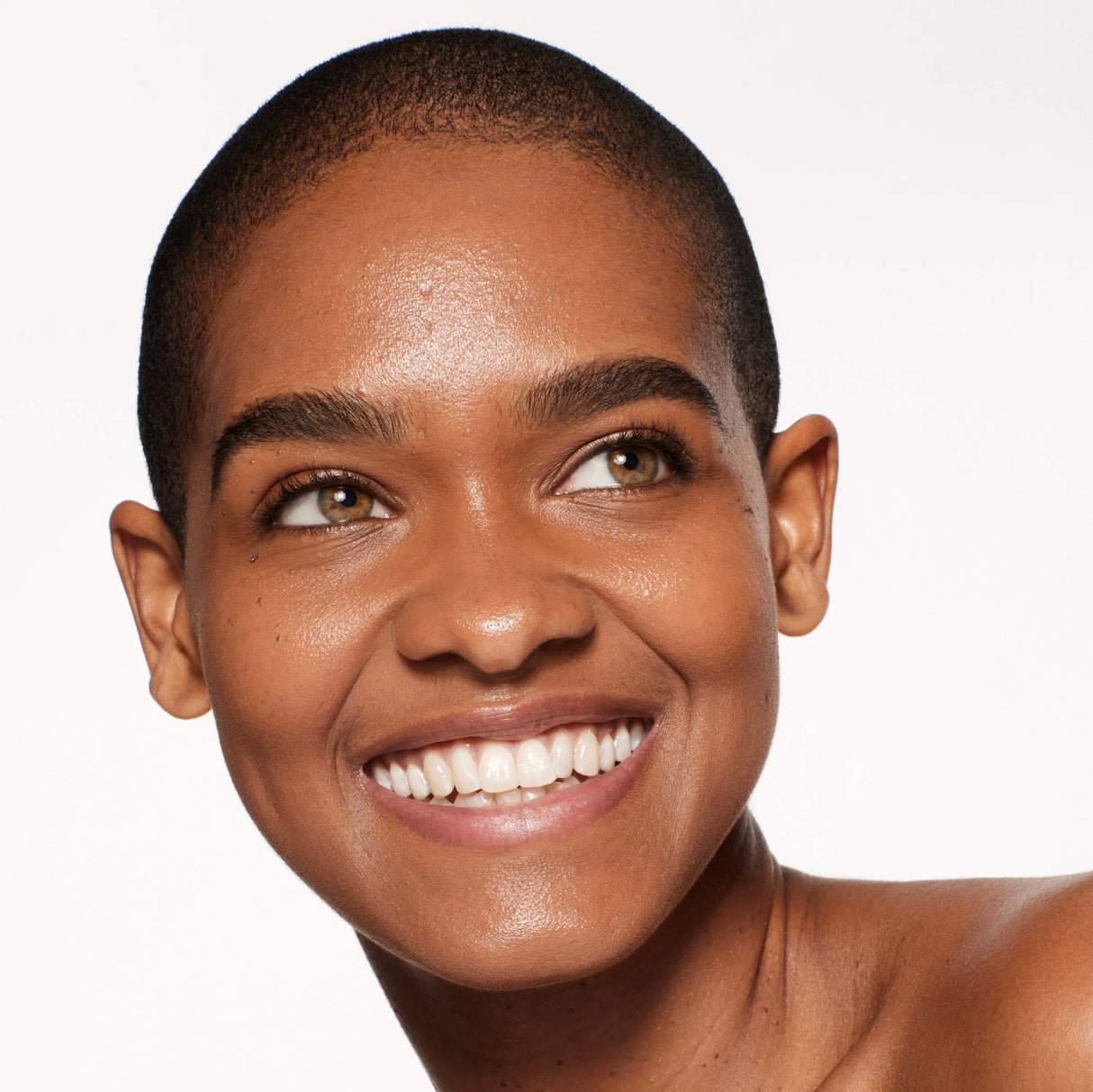 Revitalessence Skin Glow Foundation-Shiseido