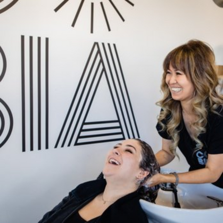 10 Tips for Maintaining Salon-Fresh Hair at Home