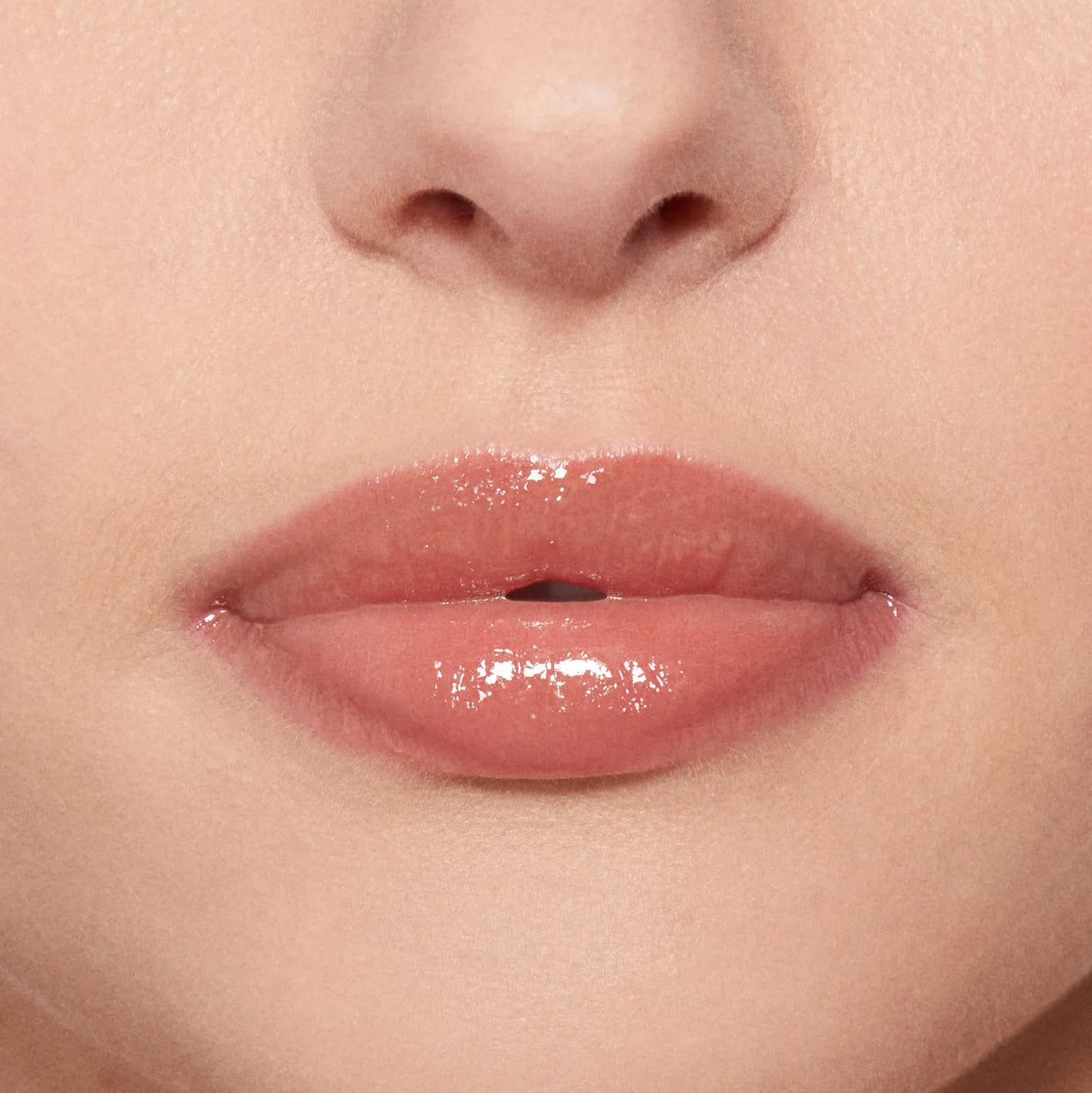 Full-On Plumping Lip Cream-Buxom