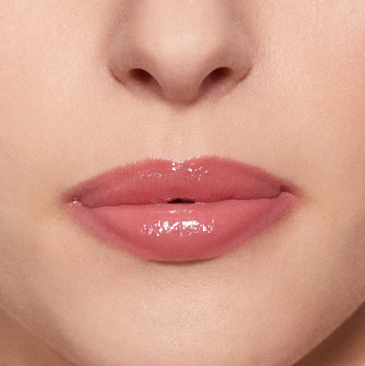 Full-On Plumping Lip Cream-Buxom