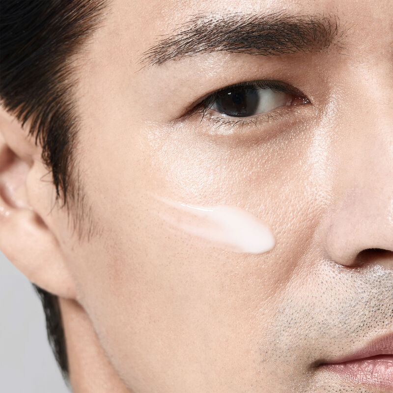 Men Energizing Moisturizer Extra Light Fluid-Shiseido